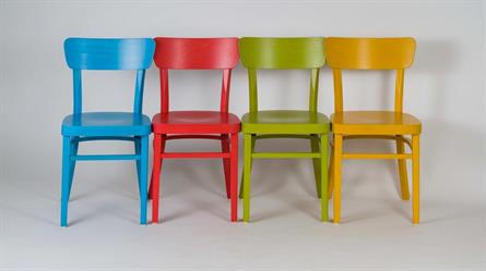 Tschechischer Kinderstuhl Nico, pastellfarben gebeizt, Herstellung der Stühle Sádlík Moravský Písek